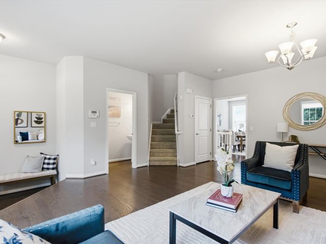 2768 Ashcombe Drive, Ann Arbor, MI 48105