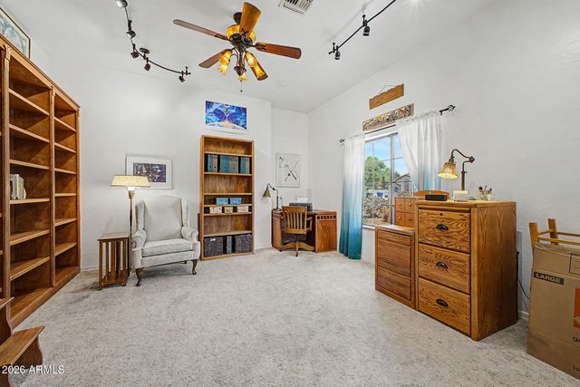545 E MESQUITE Avenue, Gilbert, AZ 85296