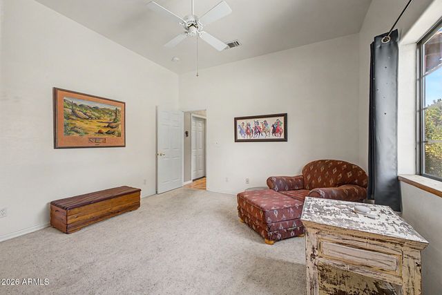 545 E MESQUITE Avenue, Gilbert, AZ 85296