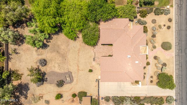 545 E MESQUITE Avenue, Gilbert, AZ 85296