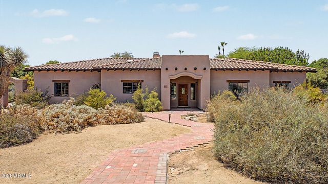 545 E MESQUITE Avenue, Gilbert, AZ 85296