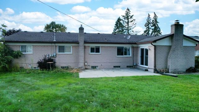 37210 Almont Drive, Sterling Heights, MI 48310