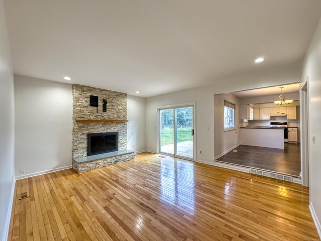 37210 Almont Drive, Sterling Heights, MI 48310