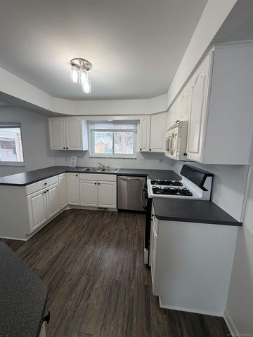 37210 Almont Drive, Sterling Heights, MI 48310