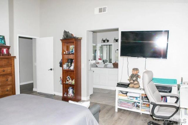 1419 Hummingbird Way, Hemet, CA 92545