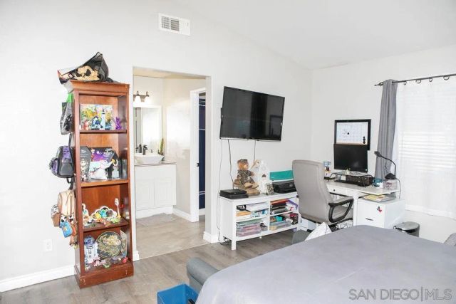 1419 Hummingbird Way, Hemet, CA 92545