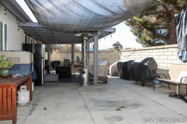 1419 Hummingbird Way, Hemet, CA 92545