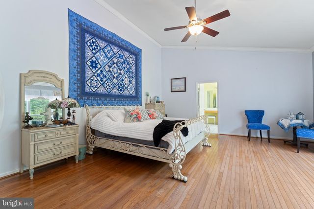 120 LONGWOOD DR, Stafford, VA 22556