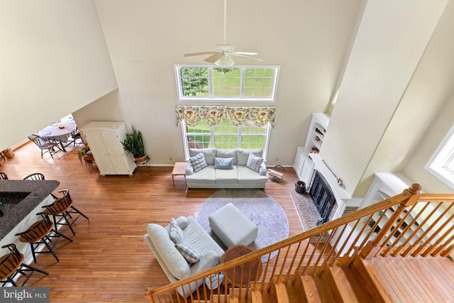 120 LONGWOOD DR, Stafford, VA 22556