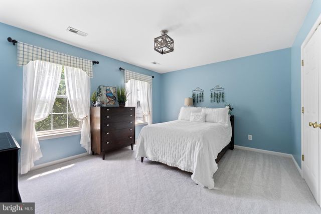 120 LONGWOOD DR, Stafford, VA 22556