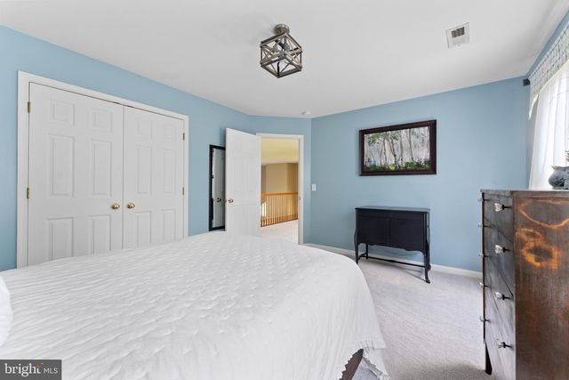 120 LONGWOOD DR, Stafford, VA 22556