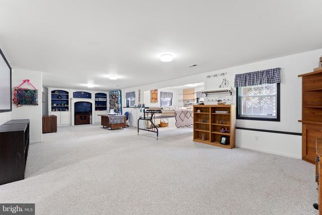 120 LONGWOOD DR, Stafford, VA 22556