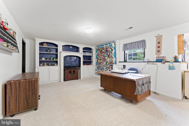 120 LONGWOOD DR, Stafford, VA 22556