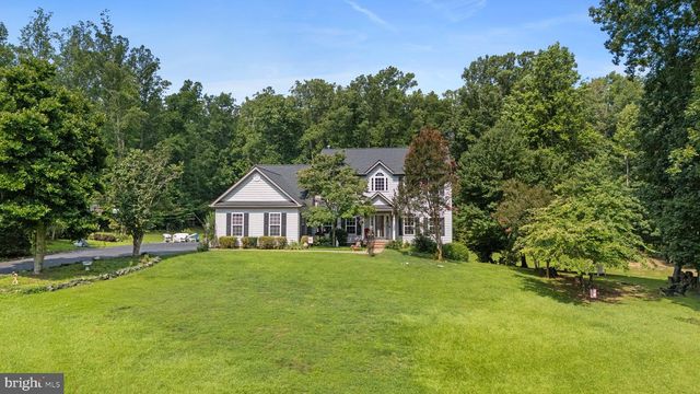 120 LONGWOOD DR, Stafford, VA 22556
