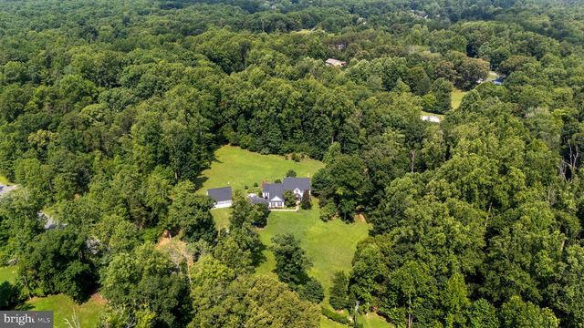 120 LONGWOOD DR, Stafford, VA 22556