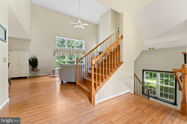 120 LONGWOOD DR, Stafford, VA 22556