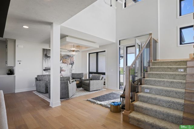 11602 S 114 Avenue, Papillion, NE 68046