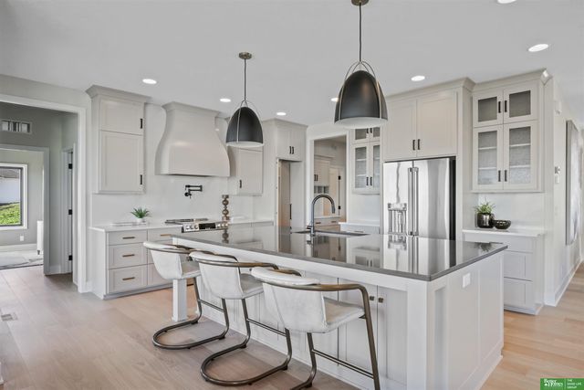 11602 S 114 Avenue, Papillion, NE 68046