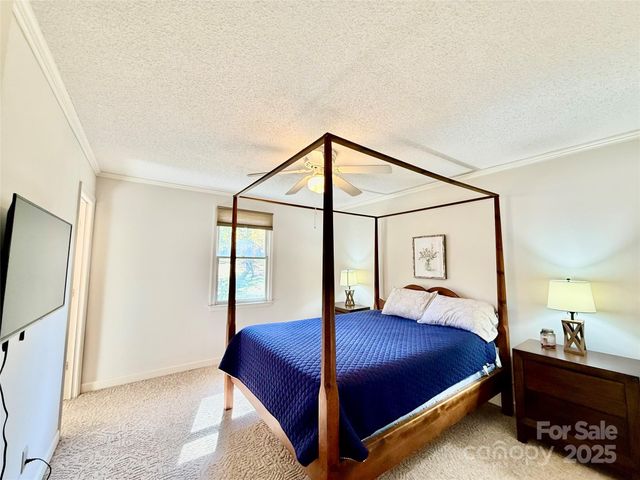 2178 Duck Cove Road, Camden, SC 29020