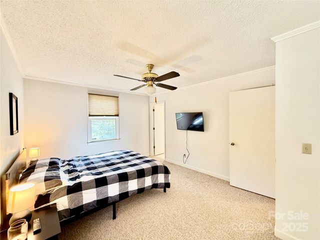 2178 Duck Cove Road, Camden, SC 29020