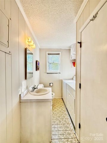 2178 Duck Cove Road, Camden, SC 29020