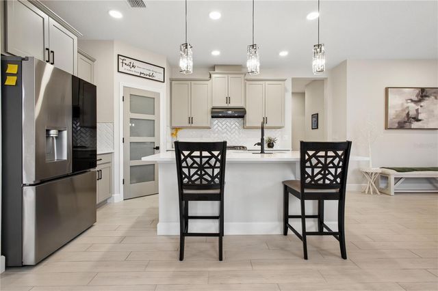 900 POINTE EMERSON BOULEVARD, Apopka, FL 32703