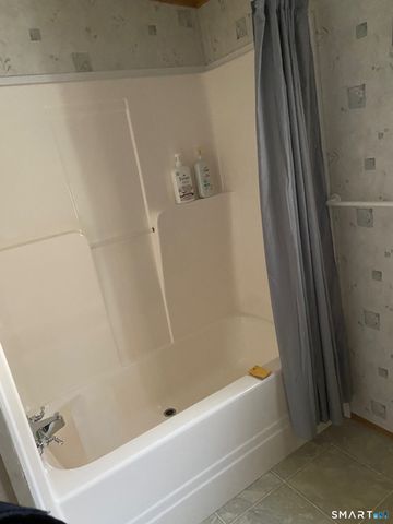 26 North Main Street TRLR 25, Branford, CT 06405