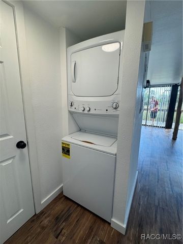 2649 N Seabreeze Point S, Crystal River, FL 34429