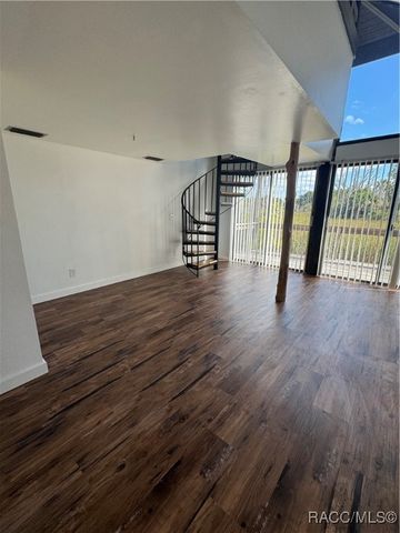 2649 N Seabreeze Point S, Crystal River, FL 34429