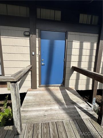 2649 N Seabreeze Point S, Crystal River, FL 34429