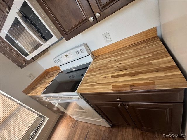 2649 N Seabreeze Point S, Crystal River, FL 34429