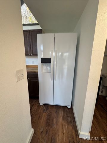 2649 N Seabreeze Point S, Crystal River, FL 34429