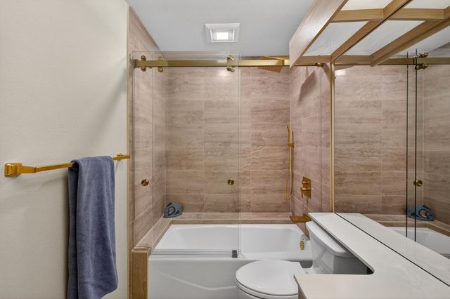 11775 Beaver Bar Ct, Gold River, CA 95670