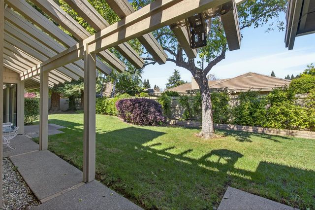 11775 Beaver Bar Ct, Gold River, CA 95670