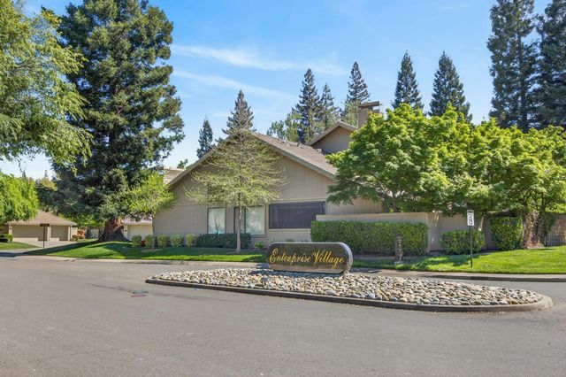 11775 Beaver Bar Ct, Gold River, CA 95670