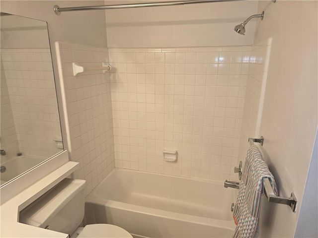 113 Hampshire Court 113, Avondale Estates, GA 30002