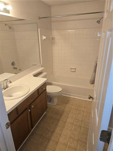 113 Hampshire Court 113, Avondale Estates, GA 30002