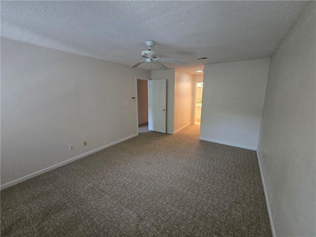 113 Hampshire Court 113, Avondale Estates, GA 30002