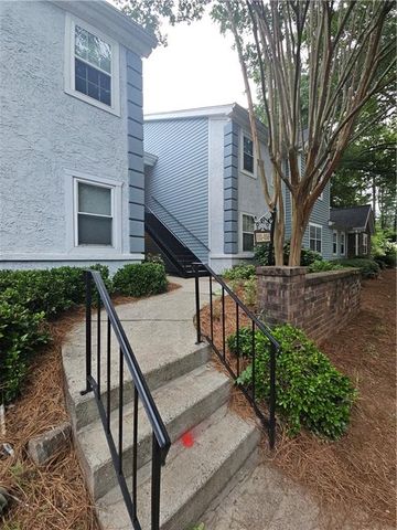 113 Hampshire Court 113, Avondale Estates, GA 30002