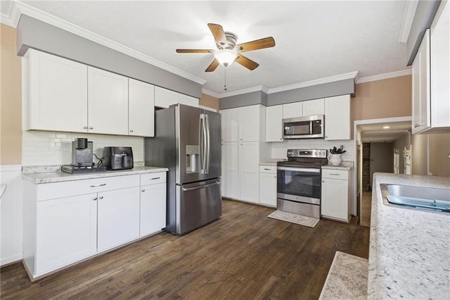 43 Ridgeview Drive, Silver Creek, GA 30173
