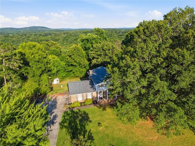 43 Ridgeview Drive, Silver Creek, GA 30173