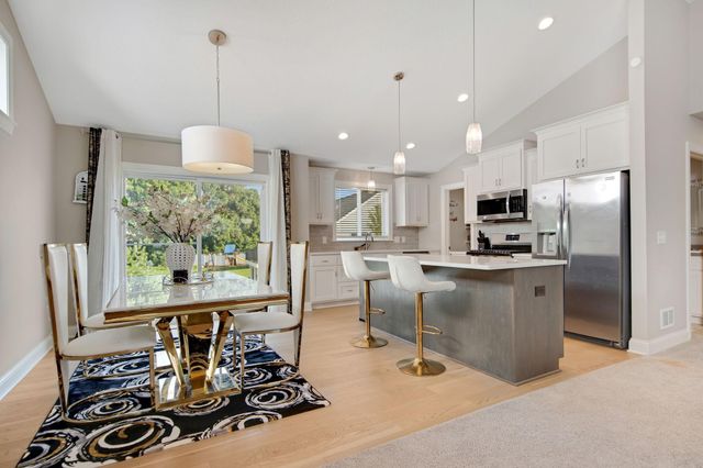 7457 63rd Street S, Cottage Grove, MN 55016