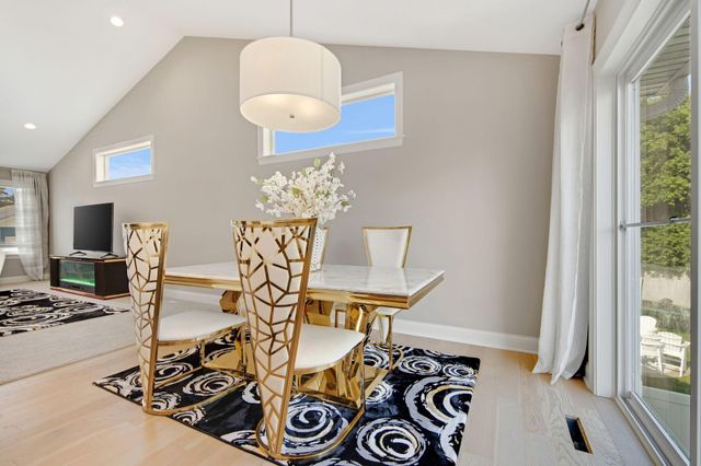 7457 63rd Street S, Cottage Grove, MN 55016