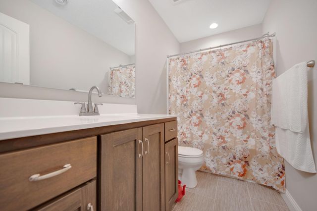 7457 63rd Street S, Cottage Grove, MN 55016