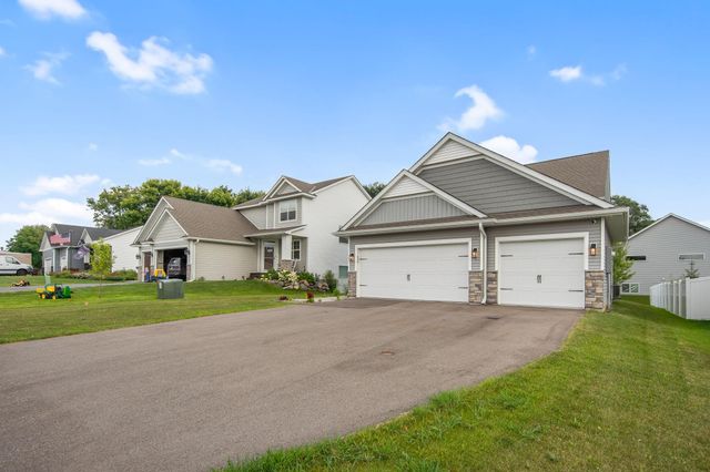 7457 63rd Street S, Cottage Grove, MN 55016