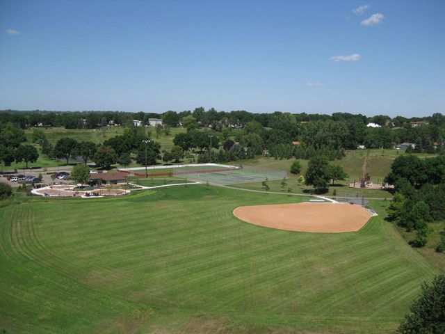 7457 63rd Street S, Cottage Grove, MN 55016