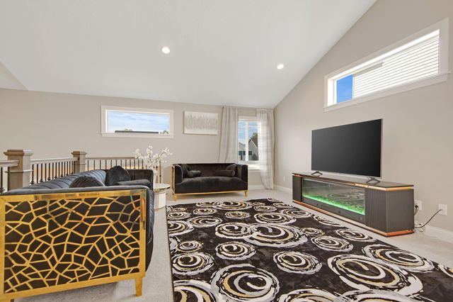 7457 63rd Street S, Cottage Grove, MN 55016