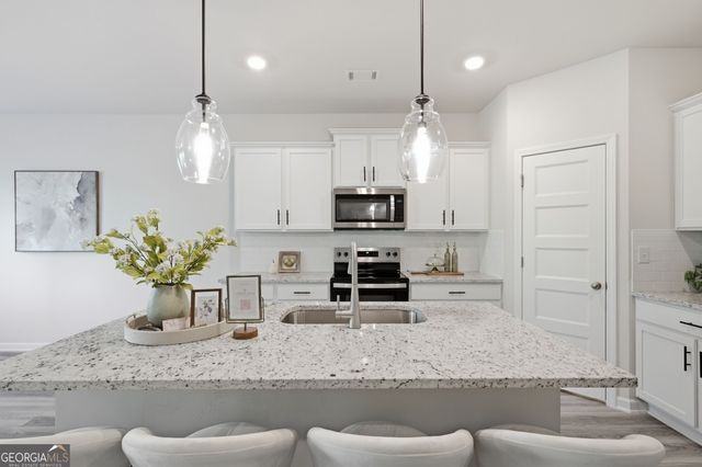 4114 Oakwood Terrace Court, Oakwood, GA 30566