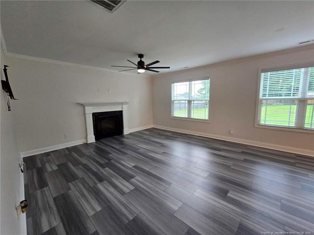 102 Whistling Pines Drive, Raeford, NC 28376