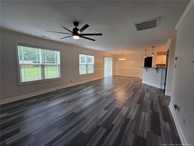102 Whistling Pines Drive, Raeford, NC 28376